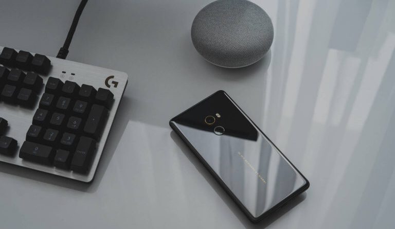 google home with laptop 